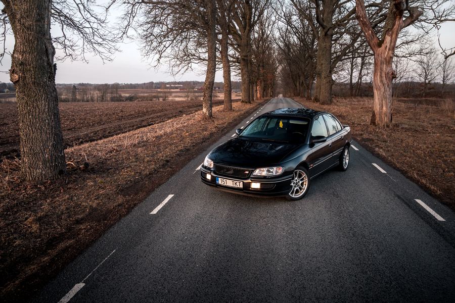 Opel Omega (1998)