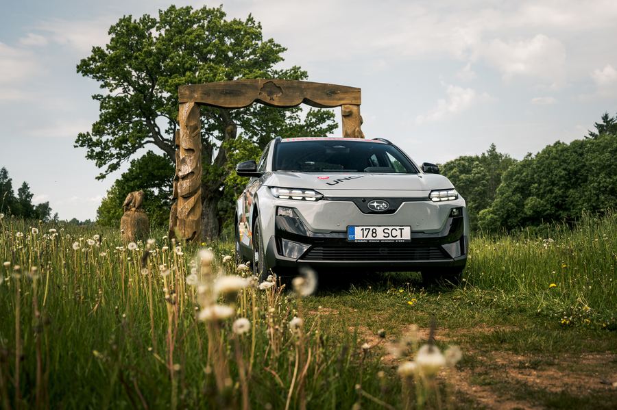 Subaru Uncharted, car photo 2 by Jan Fred Joab