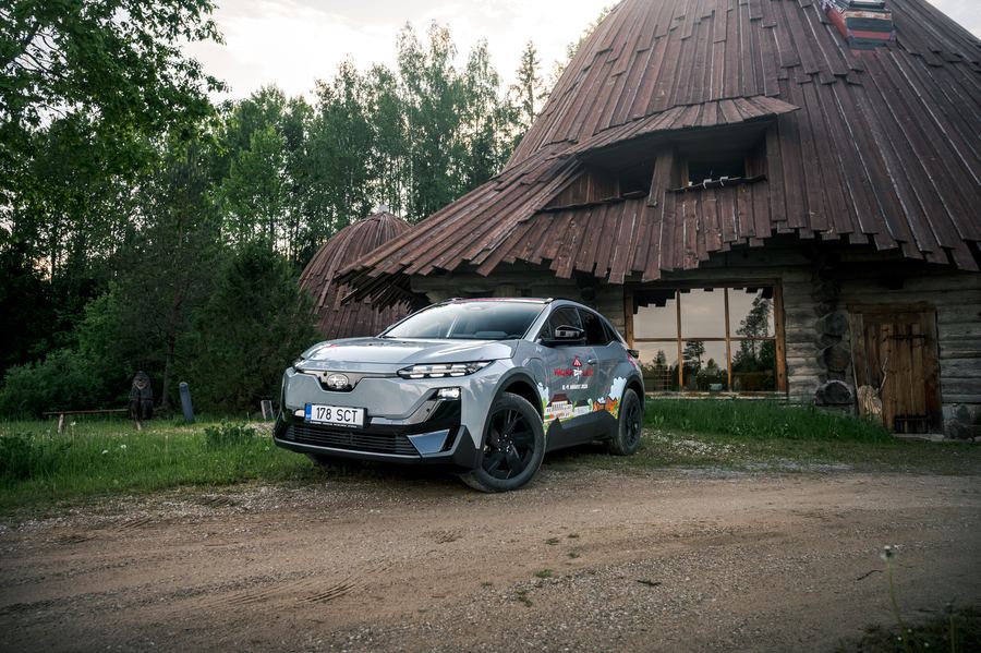 Subaru Uncharted, car photo 7 by Jan Fred Joab