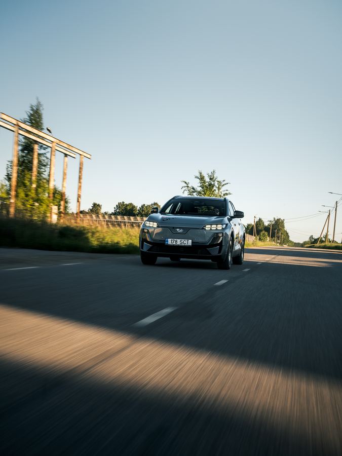 Subaru Uncharted, car photo 24 by Jan Fred Joab